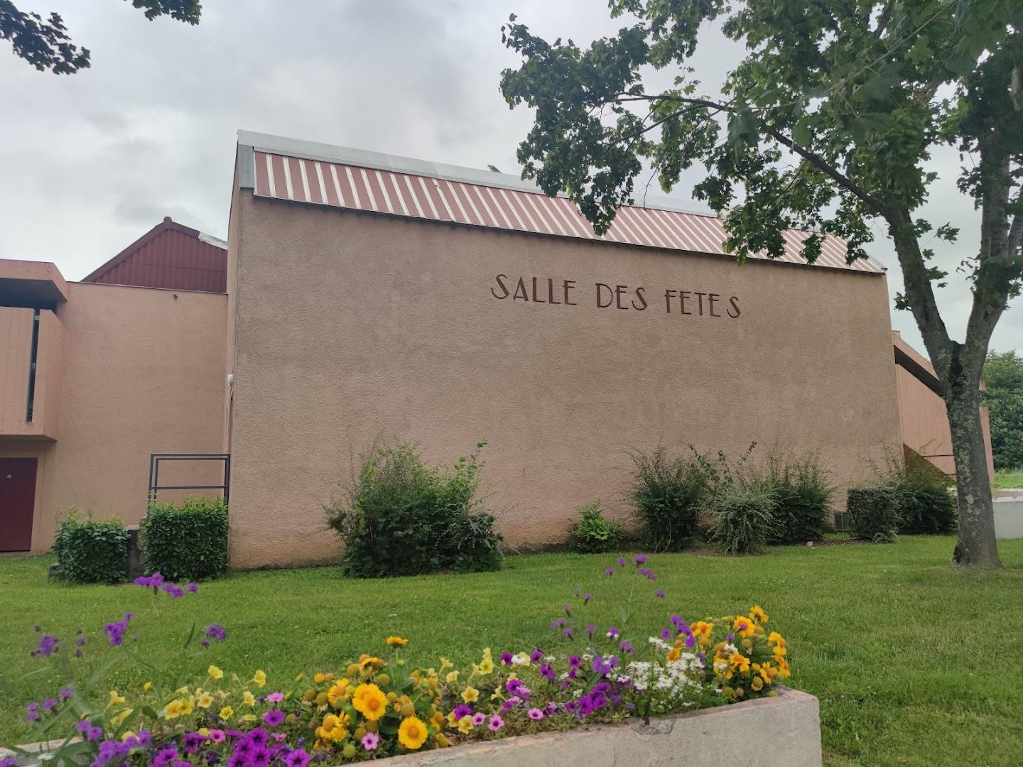 Salles des Fetes - Photo 3